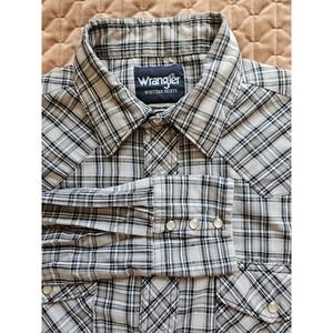 Wrangler Men's LS Black Gray Plaid Western Pearl Snap Buttons Shirt, Size Med.